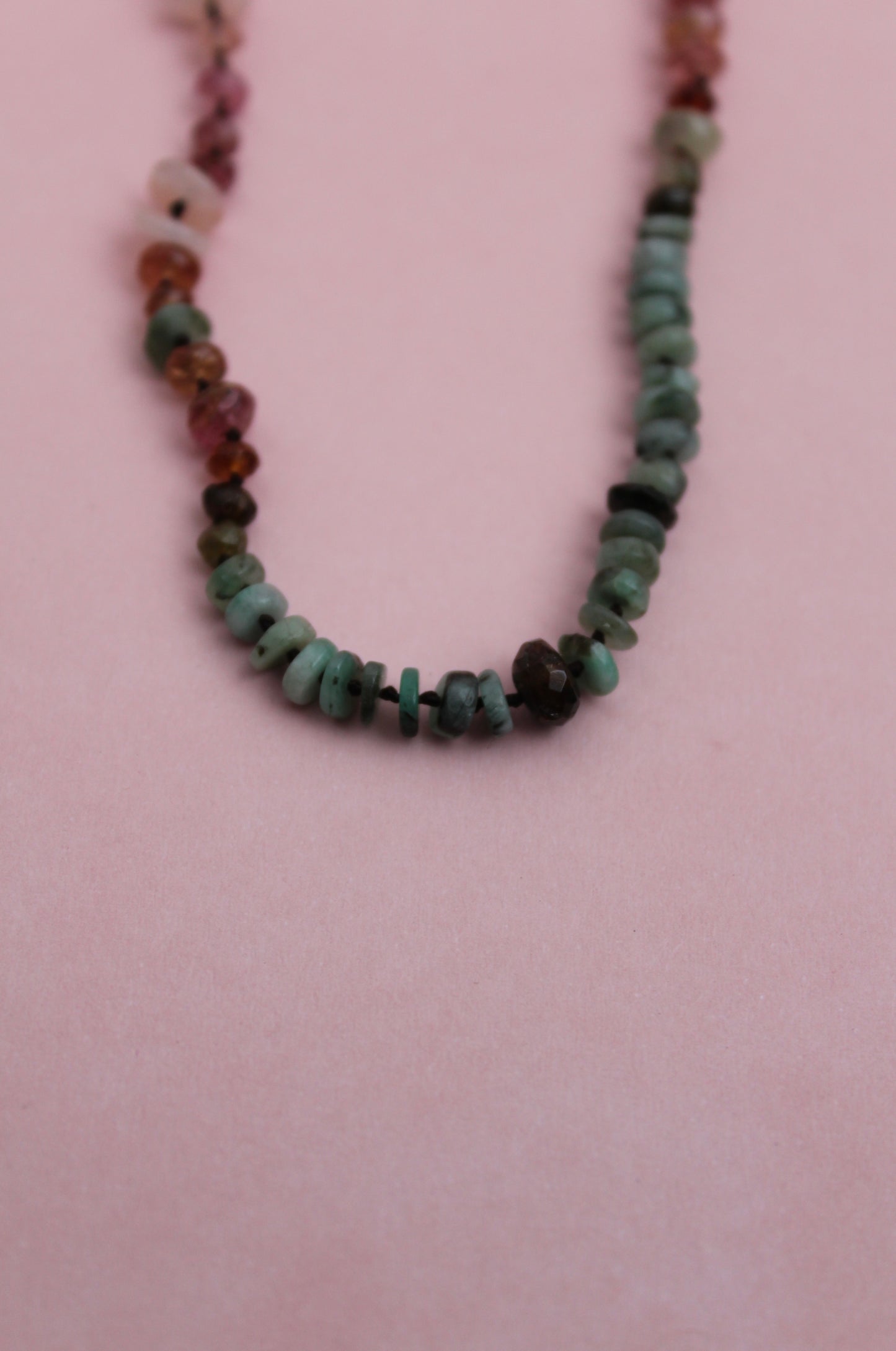 Various stones necklace