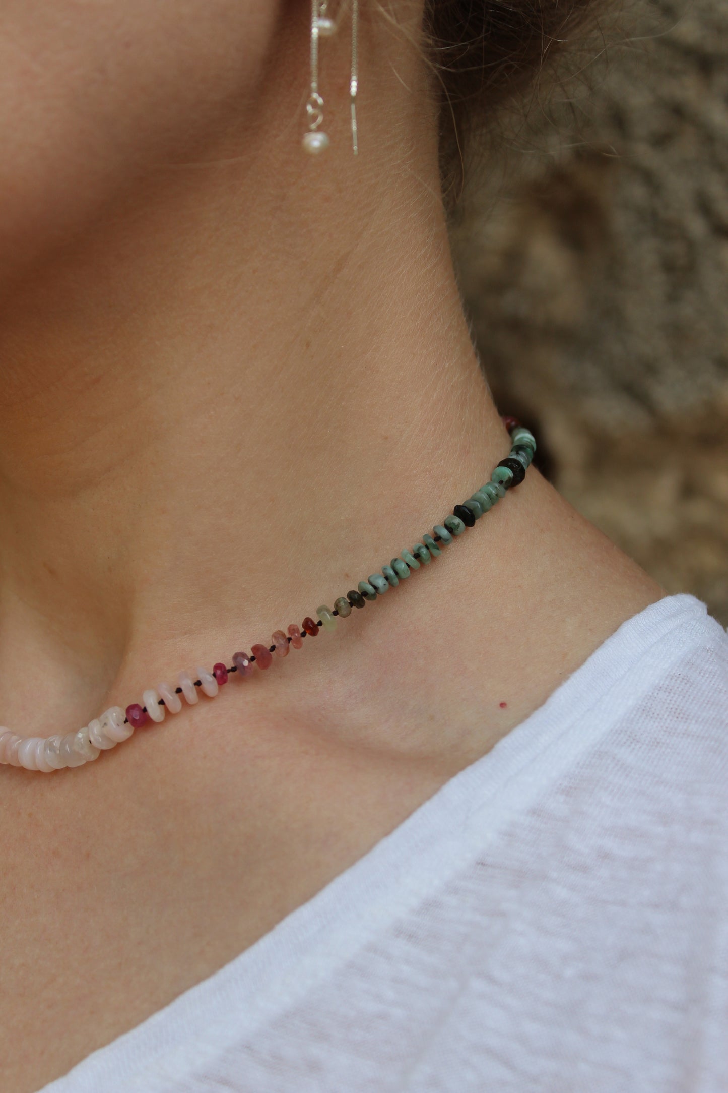 Various stones necklace
