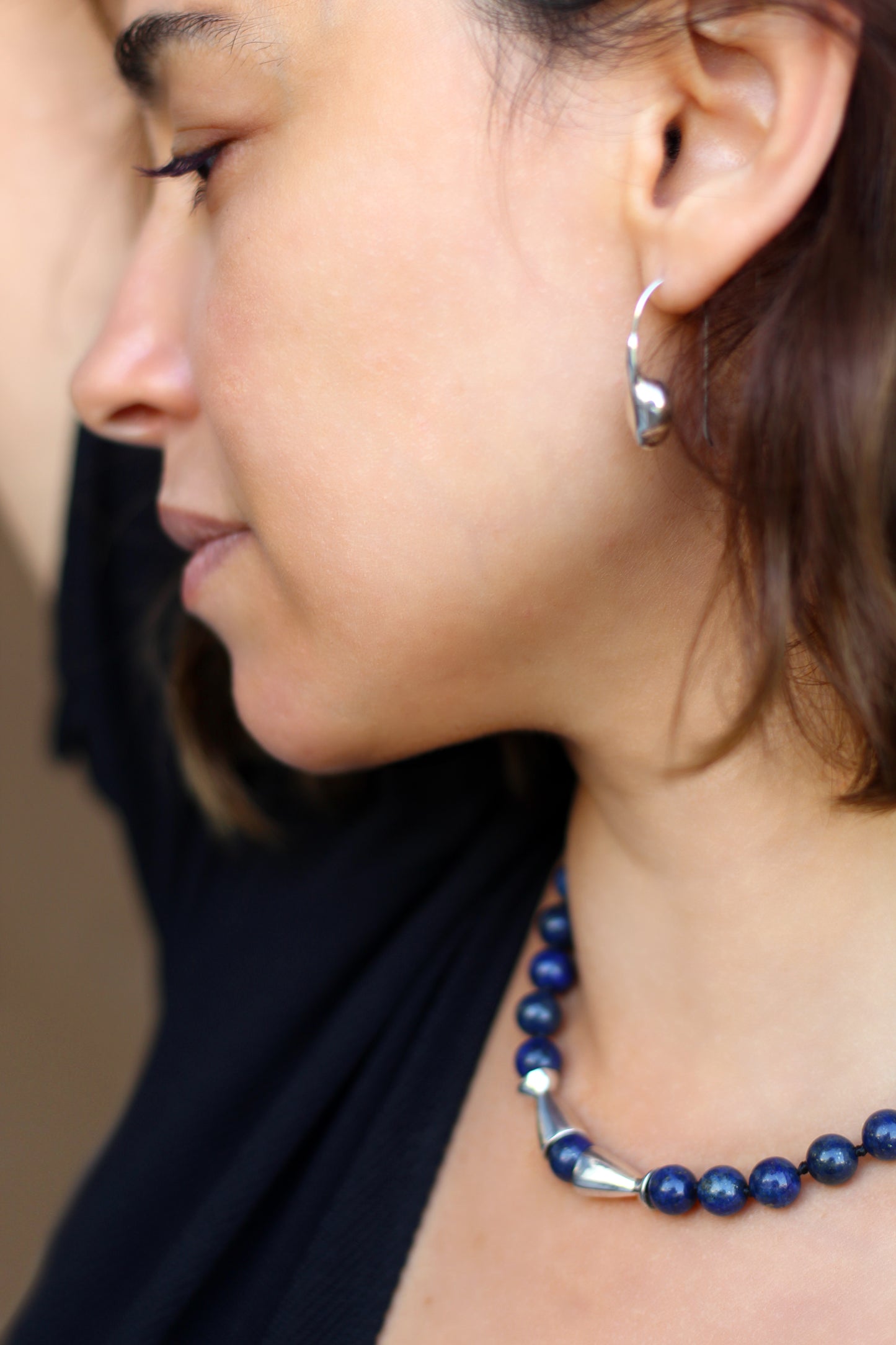 Silver Vase necklace
